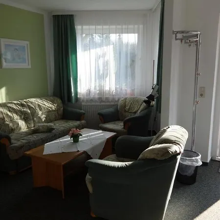 Hotel Am Schlosspark Mallin Habitación foto