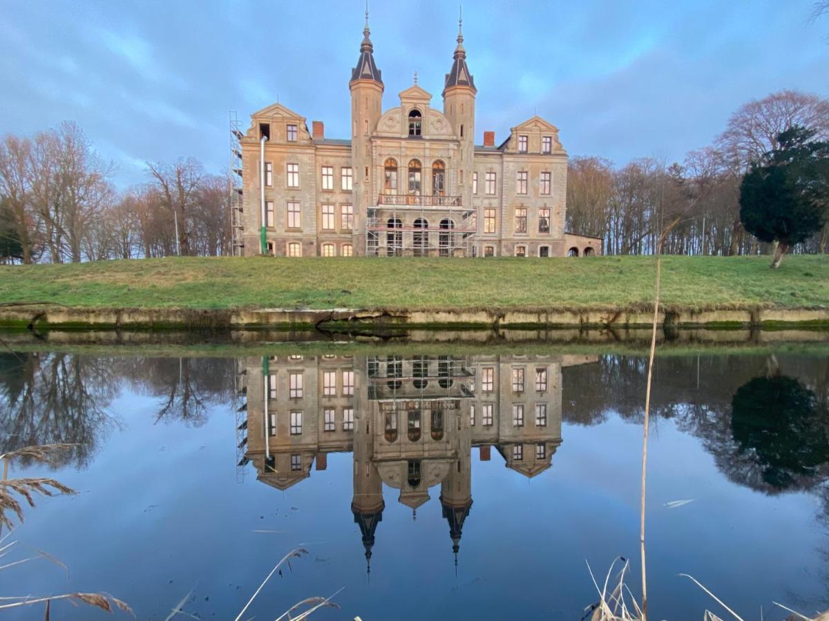 Am Schlosspark Mallin